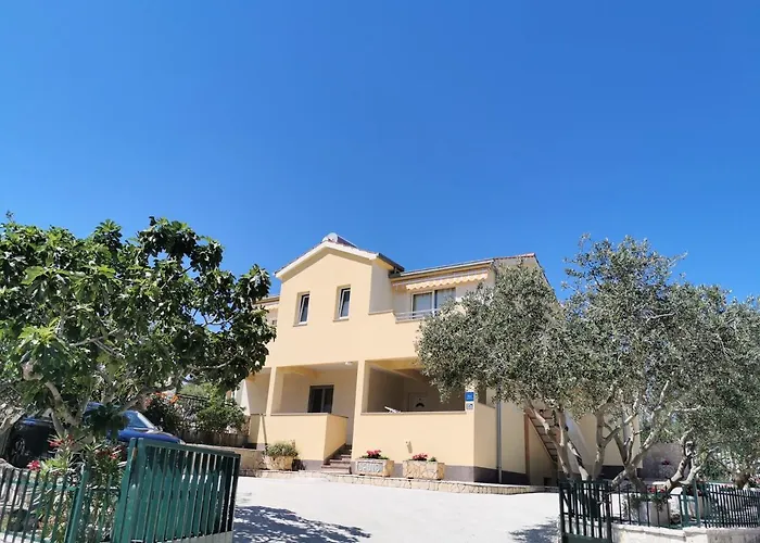 Apartments Ivana