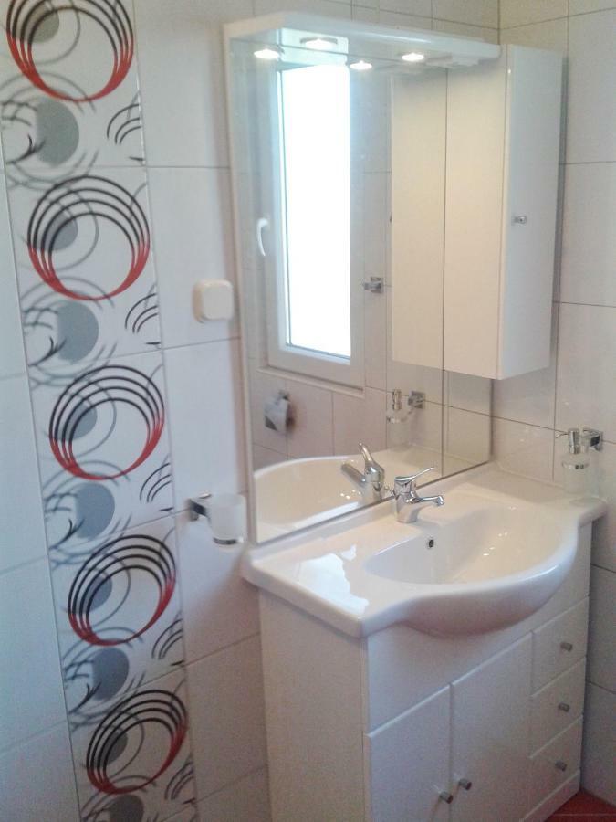 Ivana Apartment Sevid